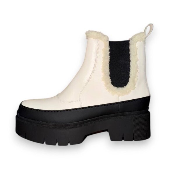 HUGO Kris Women's White Chelsea Boots Leather Manmade US 7 (UK 4 EU 37) RT $209 - Picture 2 of 4